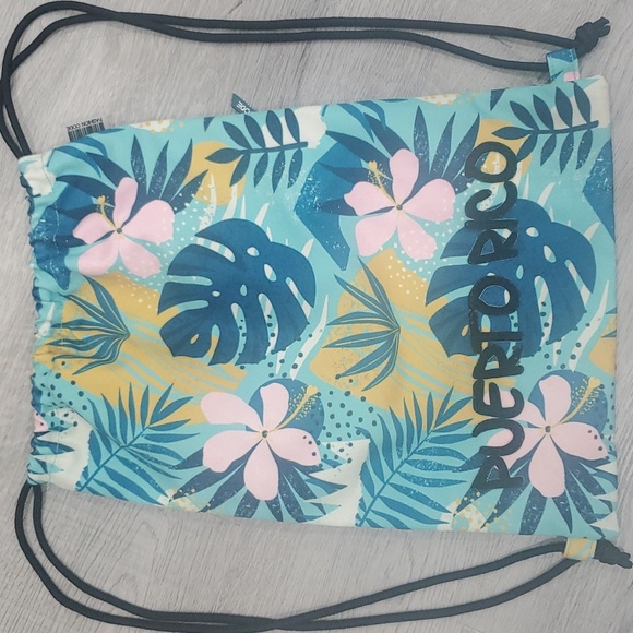 Fashion Code Puerto Rico Beach Backpack - Picture 4 of 7